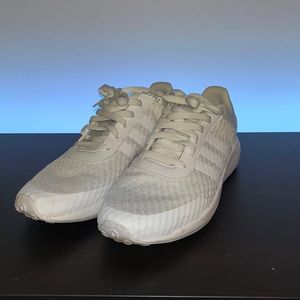 Adidas CloudFoam Race